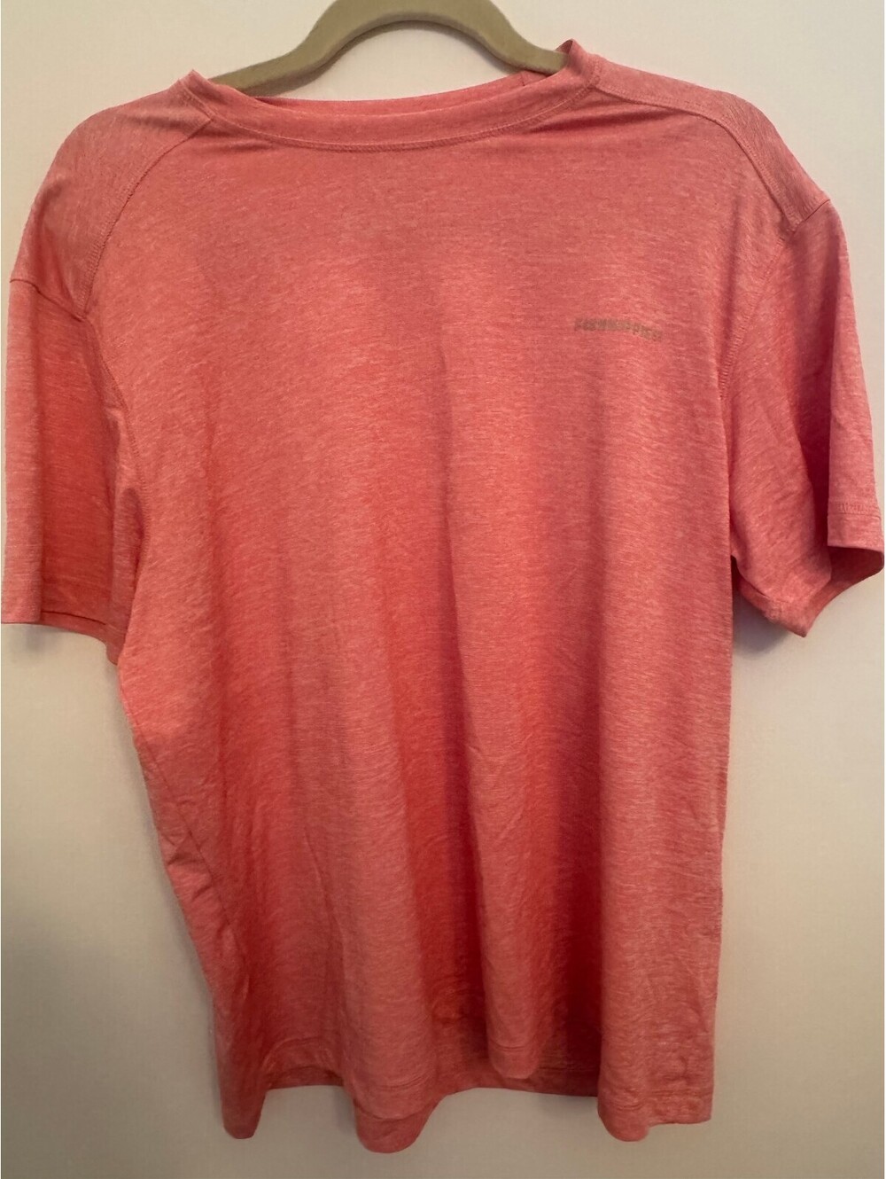 Fish Hippie coral performance T-shirt